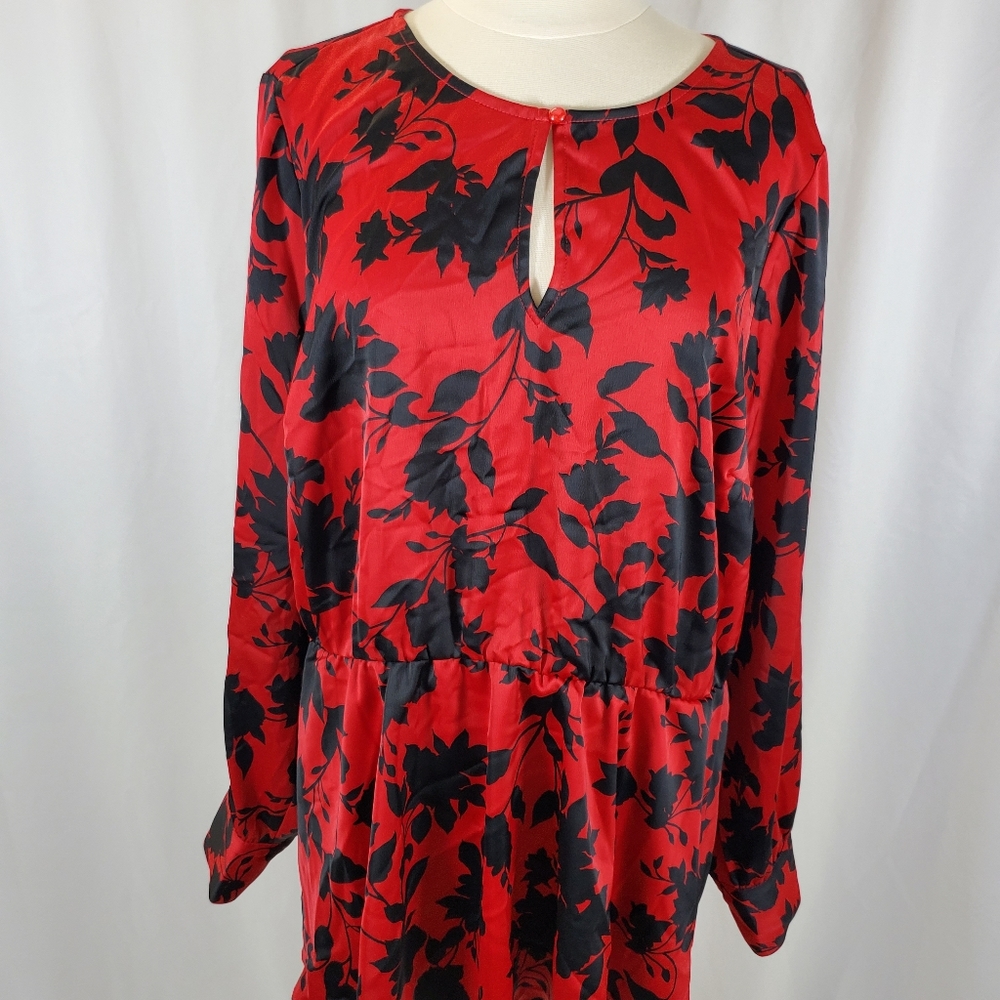 Lane Bryant Women's Blouse Size 16 Long Sleeve Floral Red and Black Plus Size